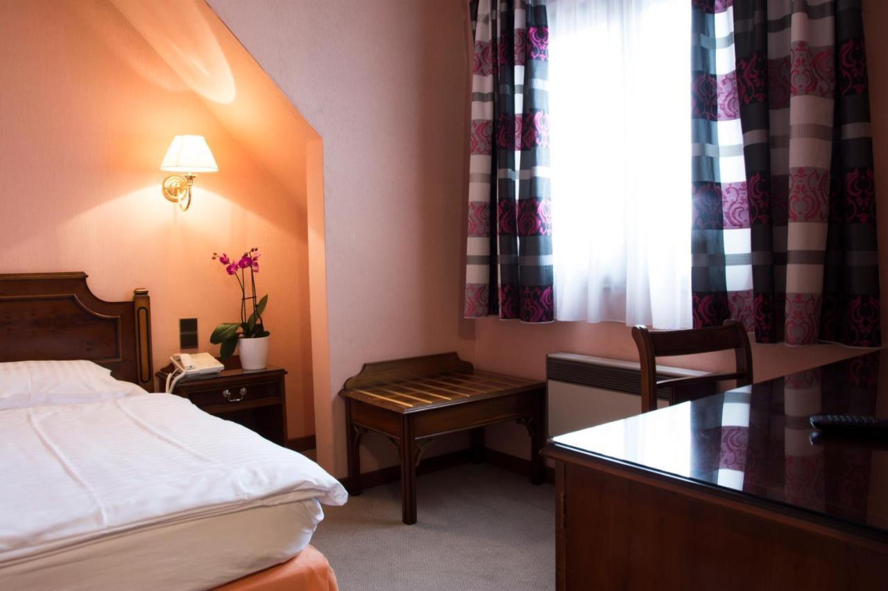 Hostellerie Saint Florent Oberhaslach エクステリア 写真
